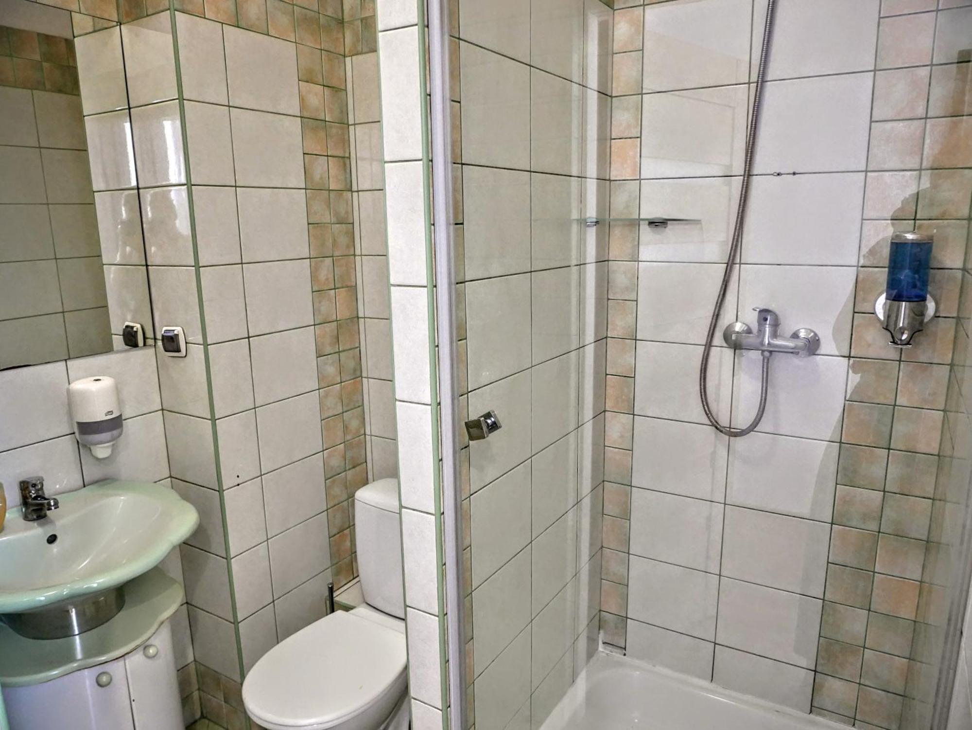 Hostel Evotel Zielonka  Dış mekan fotoğraf